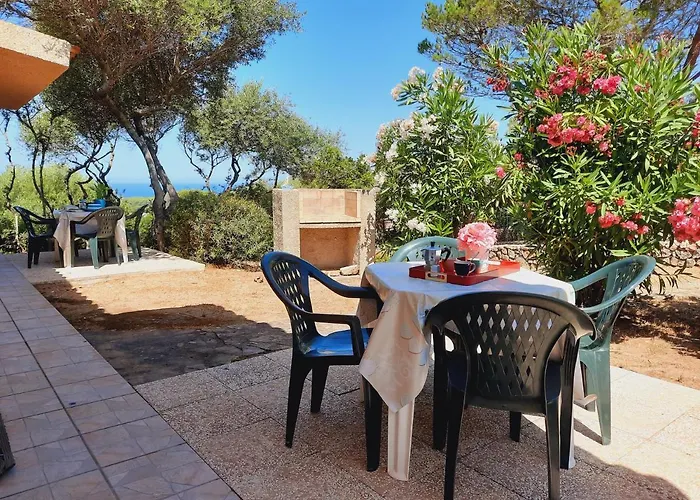 Villette Oleandri Vista Mare